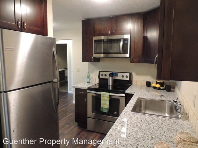 Foto del edificio - 827 E Ermina Ave