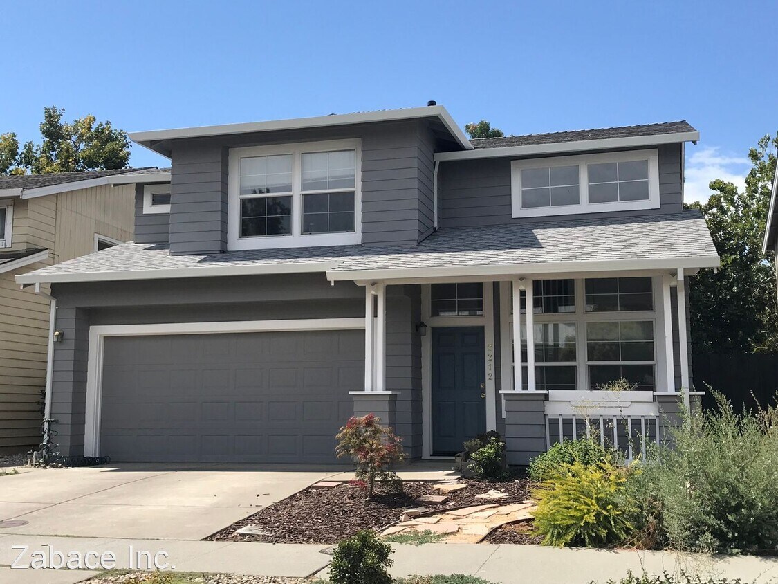 Foto principal - 3 br, 2.5 bath House - 2212 Halsey