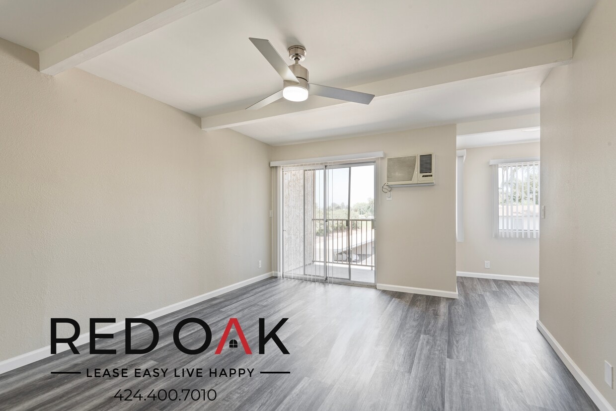 Foto principal - 1375 W San Bernardino Rd