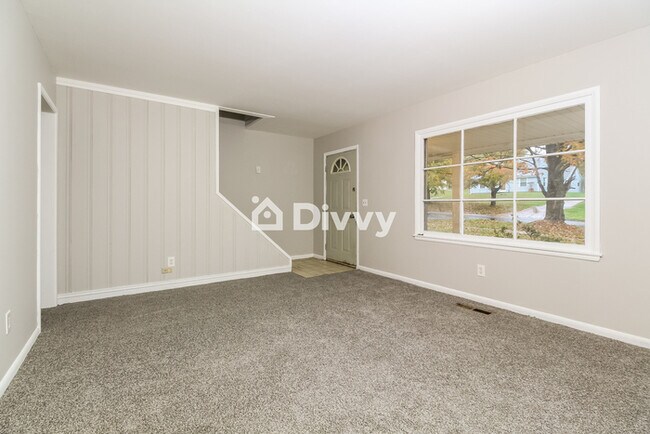 Foto del edificio - 1532 Southeast Blvd, Salem, OH 44460