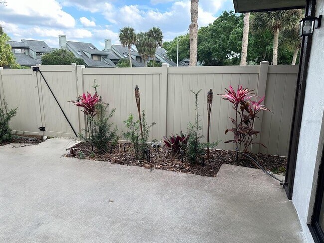 Foto del edificio - 4093 Shannon Brown Dr