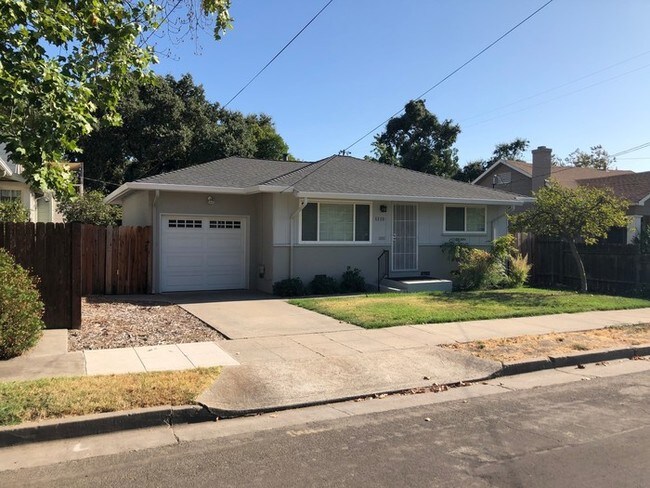 1110 W Magnolia St Stockton Ca 95203 House For Rent In Stockton Ca Apartments Com