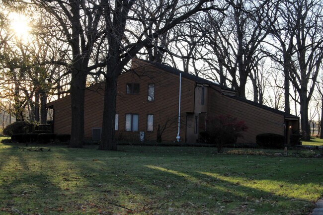 Foto del edificio - 24530 S Rowell Rd