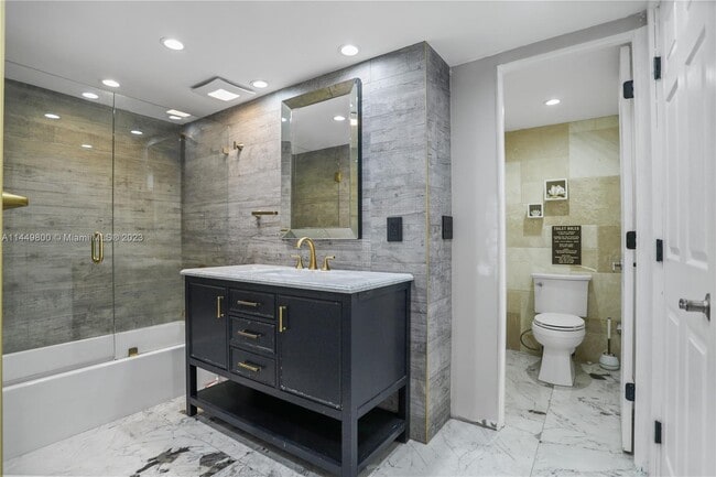 Building Photo - 11138 NW 38th St