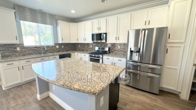 Foto del edificio - 9369 Greenbelt Pl