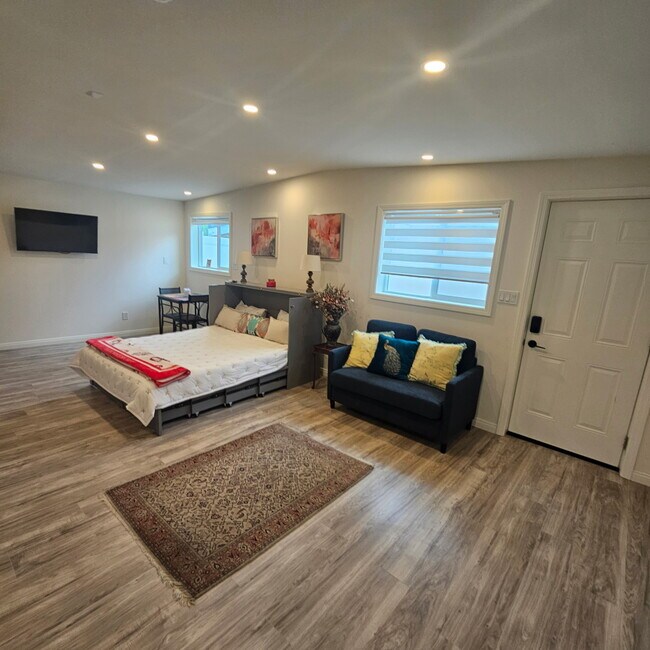 Foto del edificio - 4510 Willens Ave