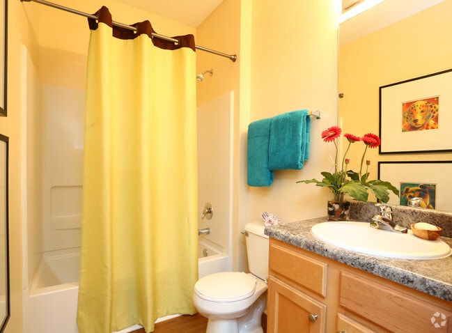 Interior Photo - Halston South Point Apartment Homes
