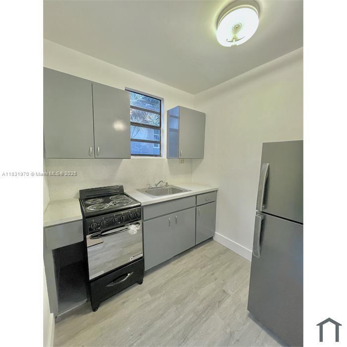 Foto principal - 784 NW 100th St