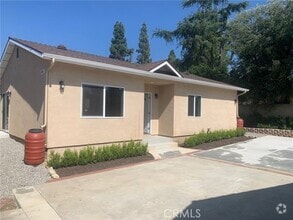 Building Photo - 2116 Forbes Ave