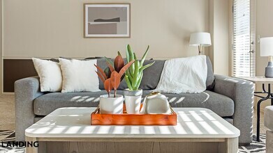 Building Photo - 2700 N 7th St