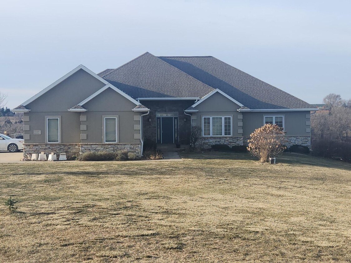 Primary Photo - Beautiful Home with Scenic Views