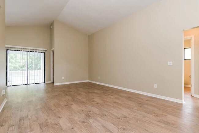Foto del edificio - 6552 Chantry St