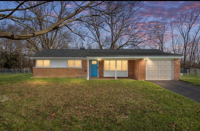 Building Photo - 37880 Wendy Lee St
