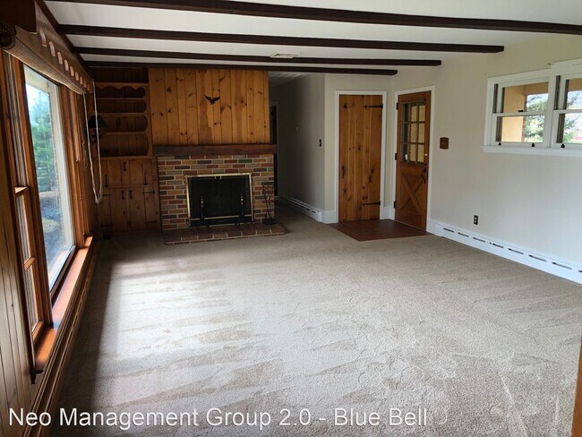 Foto del edificio - 3 br, 1 bath House - 240 W Reliance Rd