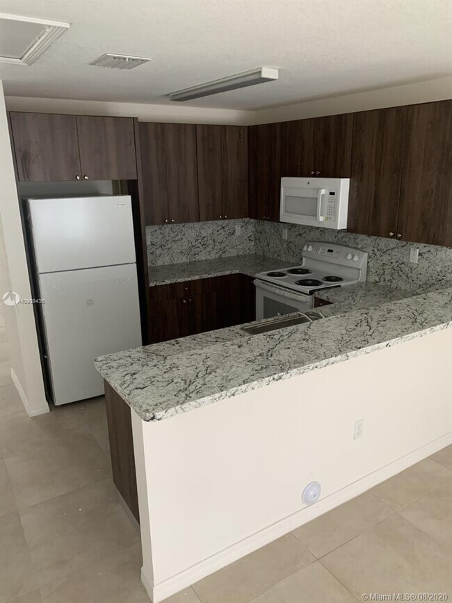 Foto del edificio - 13401 SW 268th St
