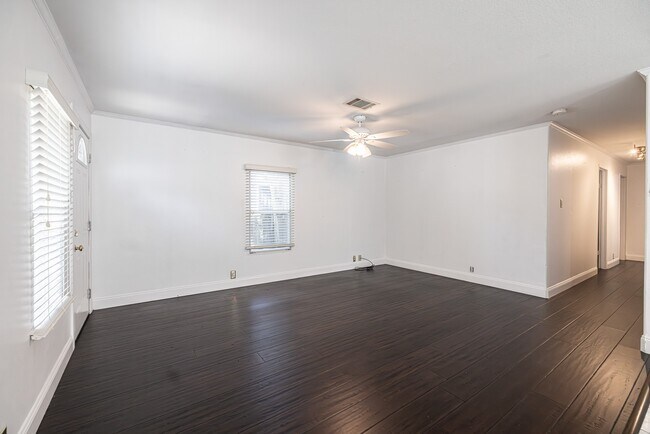 Foto del edificio - 11738 Greencanyon Dr