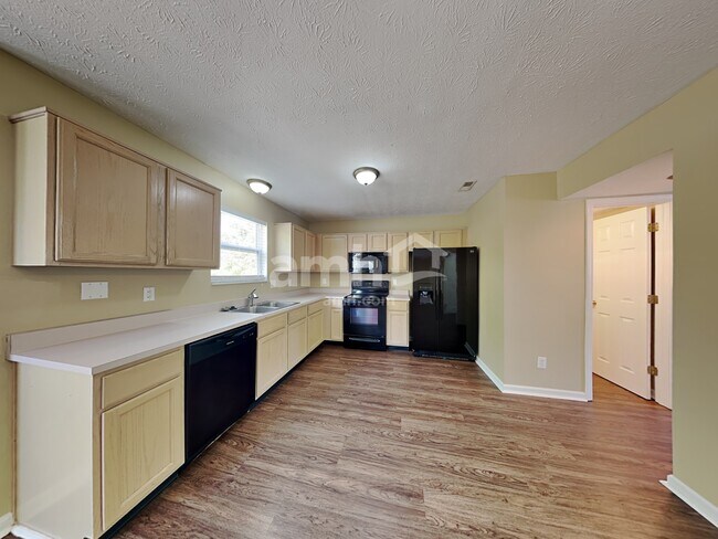 Foto del edificio - 9709 Wickland Ct