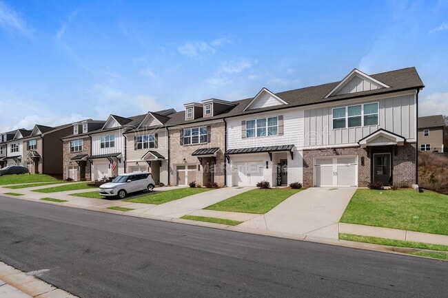 Photo - 5350 Fox Den Road Townhome