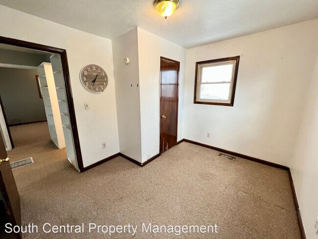 Foto del edificio - 2 br, 1 bath House - 7600 Cemetery Road