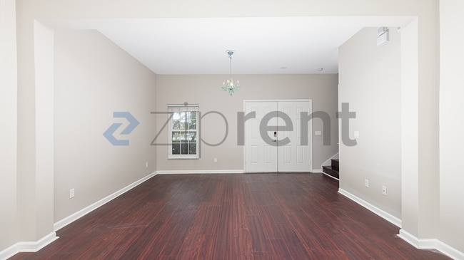 Building Photo - 16703 Cedar Crest Dr