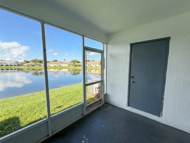 Foto del edificio - 3152 SW 49th St