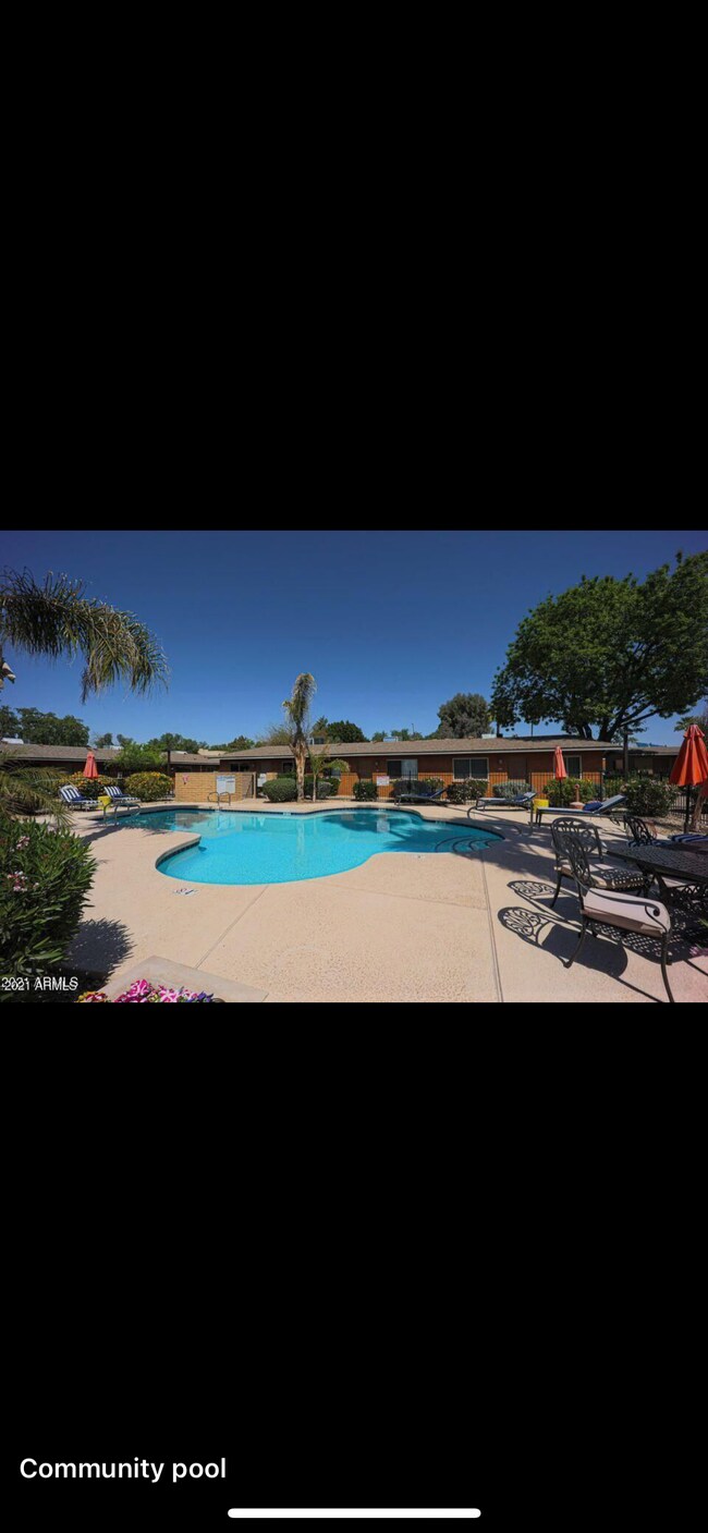 Foto del edificio - 3402 N 32nd St