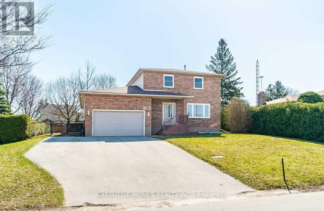 Building Photo - 47 Erindale Dr