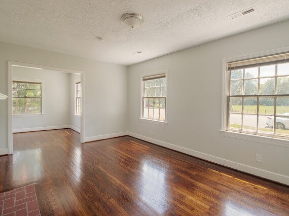 Foto del edificio - 2600 Avenue L