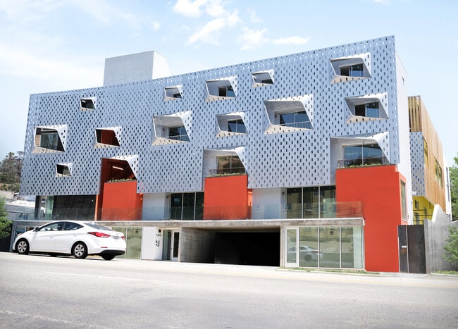 Building Photo - 1313 Sunset