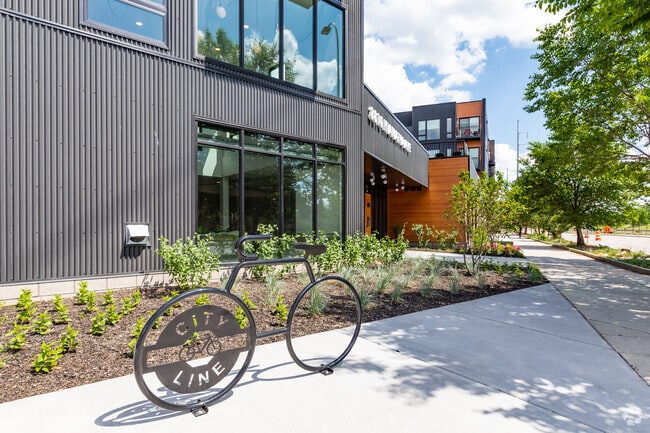 Cityline Art and Gardens - CityLine