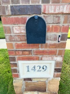 Foto del edificio - 1429 Lauren Ln