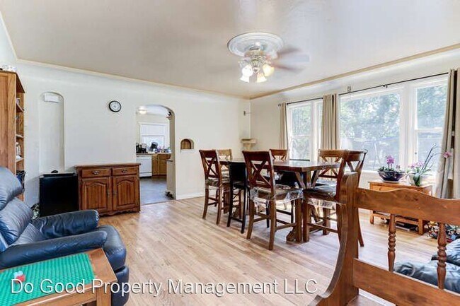 Building Photo - 4 br, 2 bath House - 324 6th Ave S