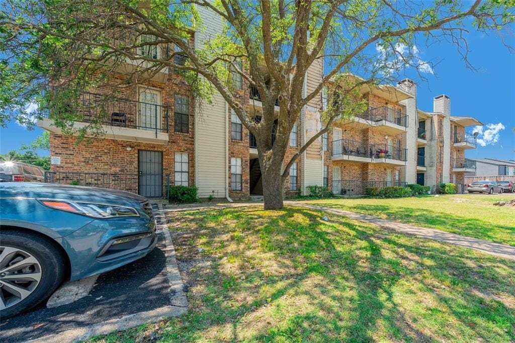 9520 Royal Ln Unit 219, Dallas, TX 75231 Condo for Rent in Dallas, TX