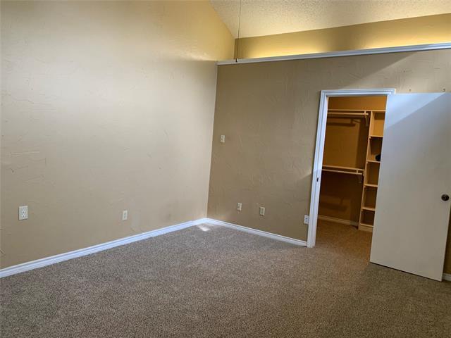 Building Photo - 444 Dillard Ln