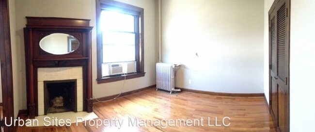 Building Photo - 303 Greenup St
