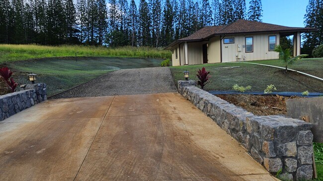Building Photo - Brand New 2-bedroom Home in Wailuku Countr...