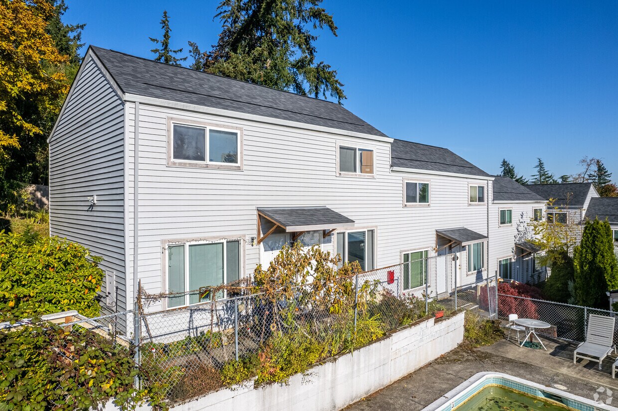 Foto principal - River Hill Townhomes