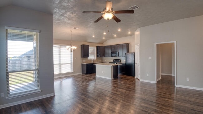 Building Photo - 4105 Summer Haze Ct