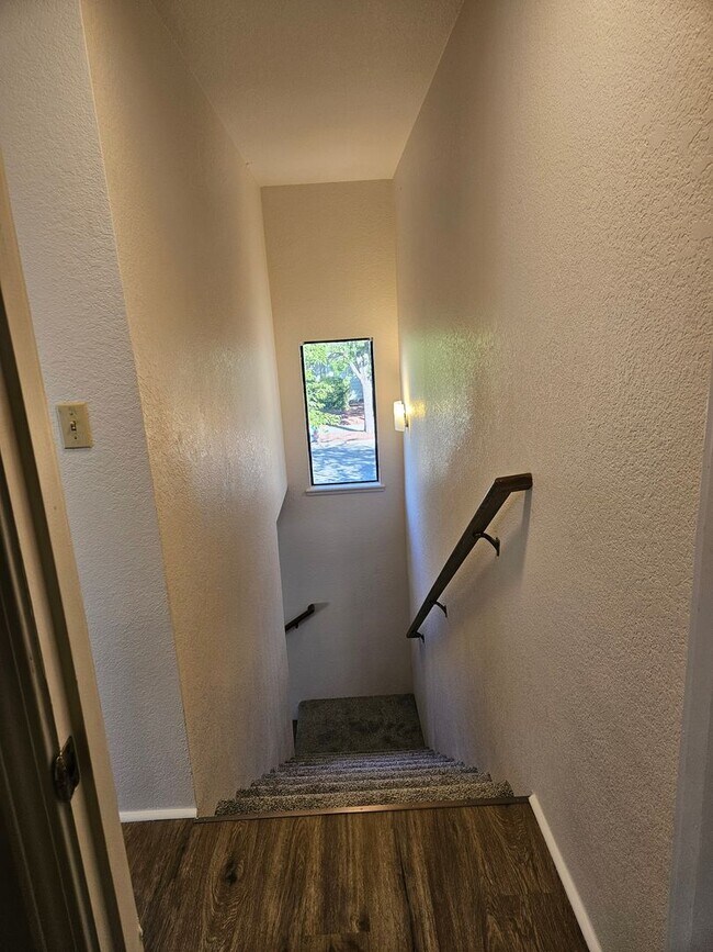 Foto del edificio - 605 SE 8th St