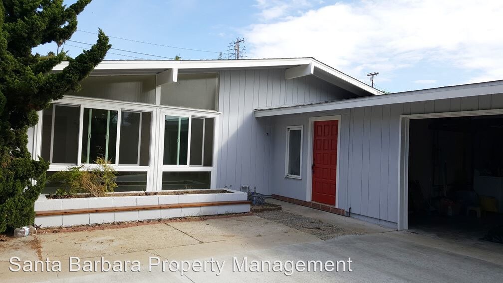 Foto principal - 4 br, 2 bath House - 722 Meigs Rd.