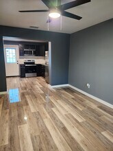 Building Photo - 220 Bois D Arc St