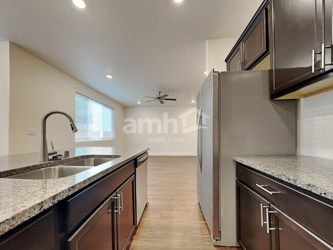 Foto del edificio - 9226 Shootingstar St SE