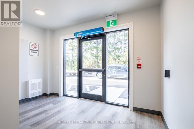 Photo du bâtiment - 259 King St E