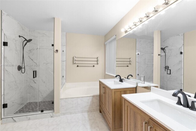 Foto del edificio - 4490 Foxtail Ln