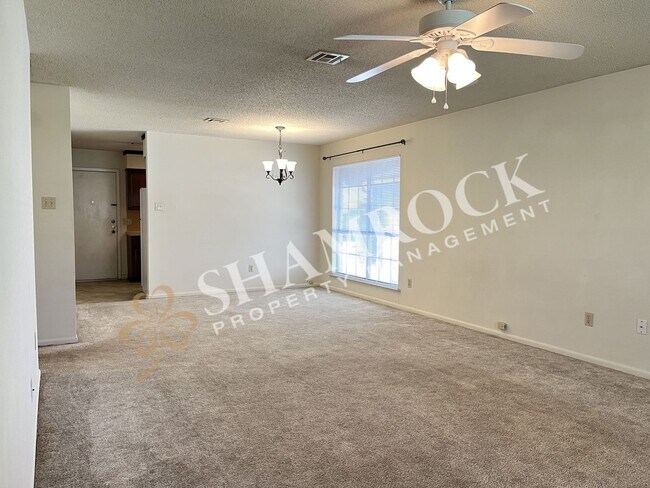 Foto del edificio - Richland Mall Area Duplex