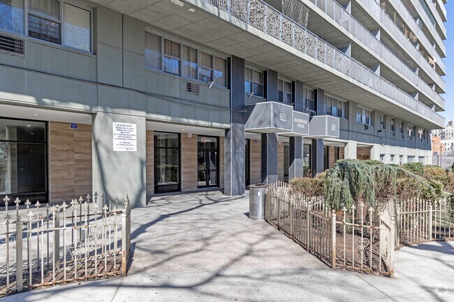 Pasarela - Highbridge House