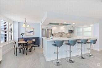 Building Photo - 3115 S Ocean Blvd