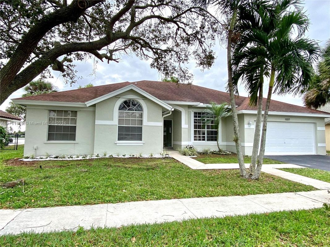 Foto principal - 1037 SW 149th Ln