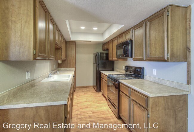 Building Photo - 2 br, 2 bath House - 754 E Morningside Drive