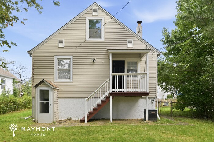 Foto del edificio - Spacious 3-Bedroom Baltimore Home
